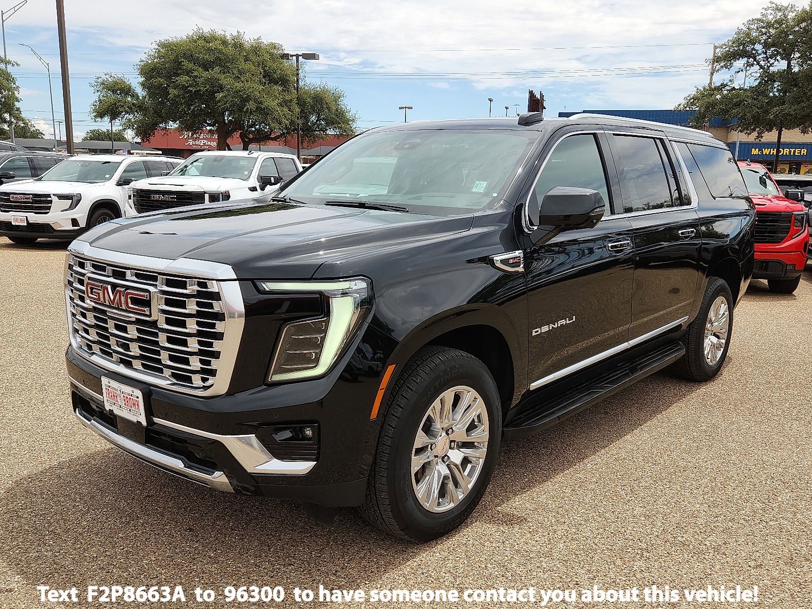 Used 2025 GMC Yukon XL Denali AWD/4WD image 1
