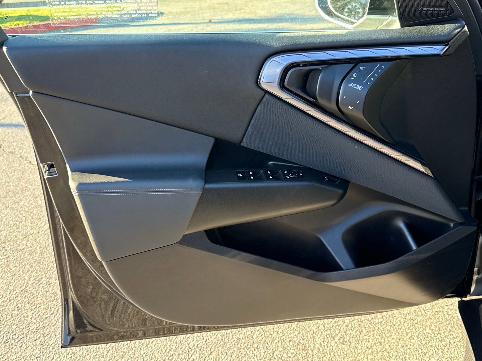 Used 2025 BMW X3 xDrive30i w/ Convenience Package image 21