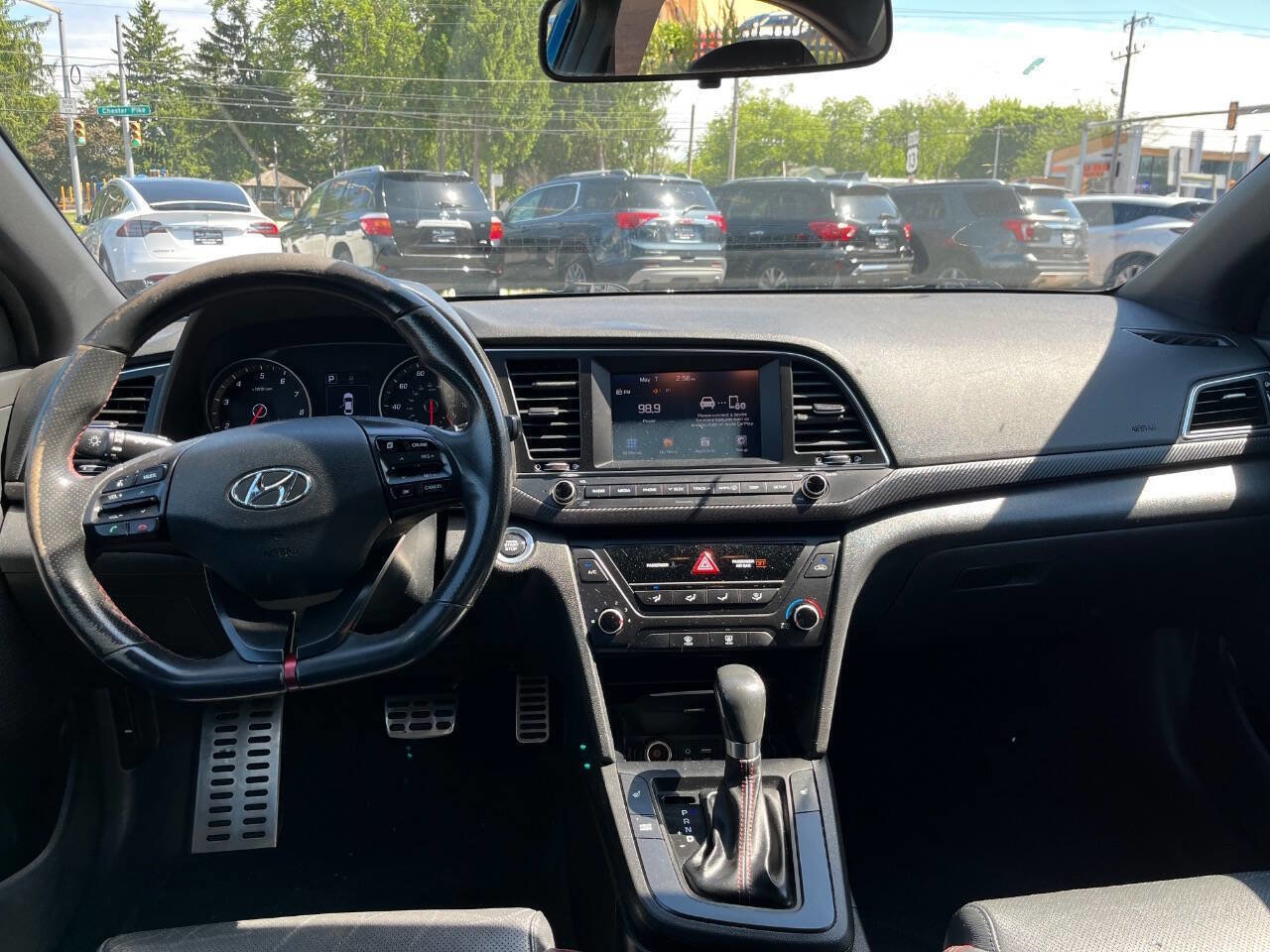 Used 2018 Hyundai Elantra Sport FWD image 10