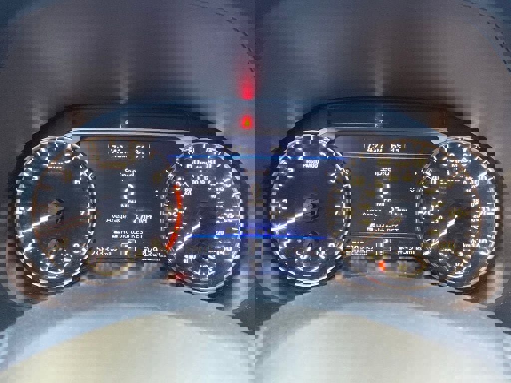 Used 2025 Nissan Altima 2.5 SV image 15