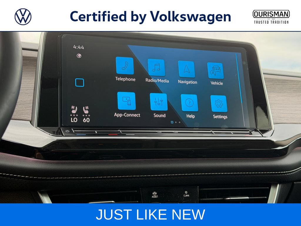 Certified 2026 Volkswagen Atlas SEL Premium R-Line AWD/4WD image 16