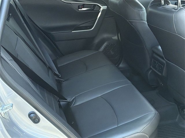 Used 2020 Toyota RAV4 Limited image 38