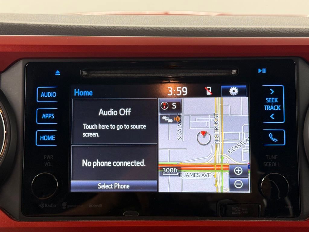 Used 2018 Toyota Tacoma TRD Sport AWD/4WD image 31