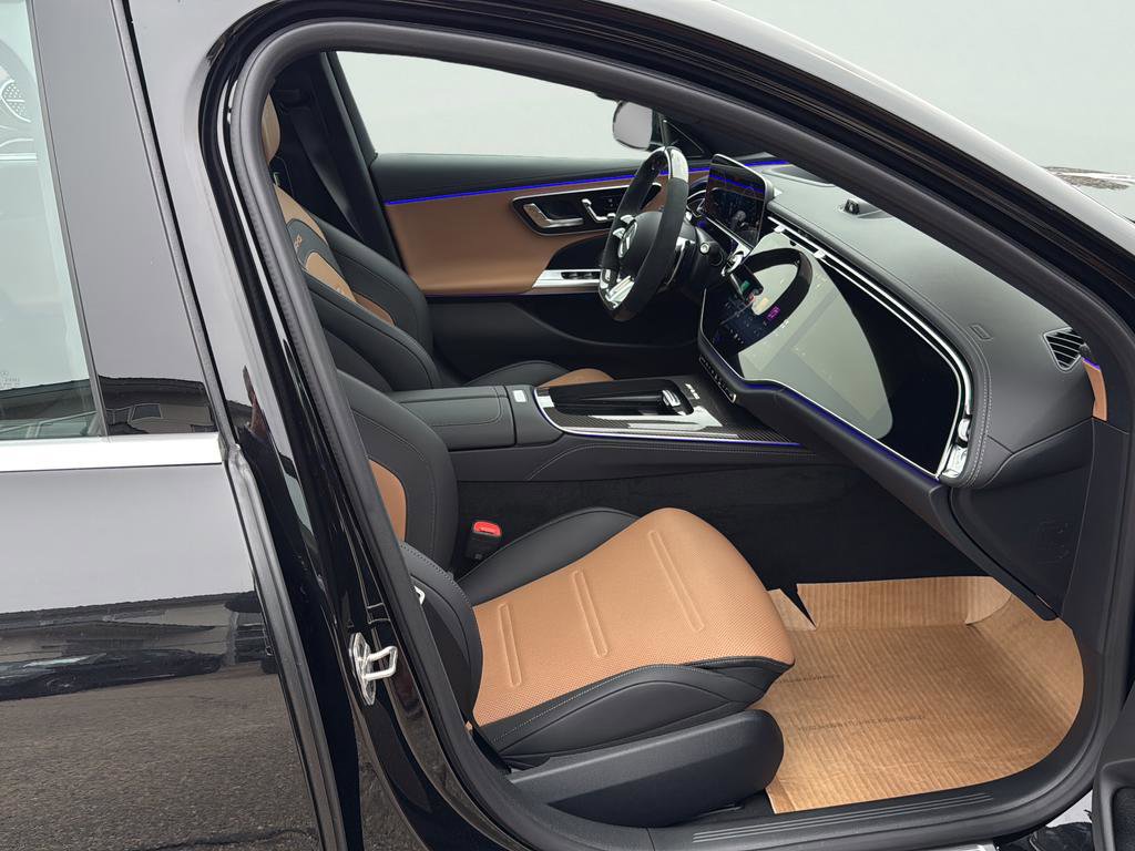 New 2026 Mercedes-Benz E 53 AMG 4MATIC Sedan image 22