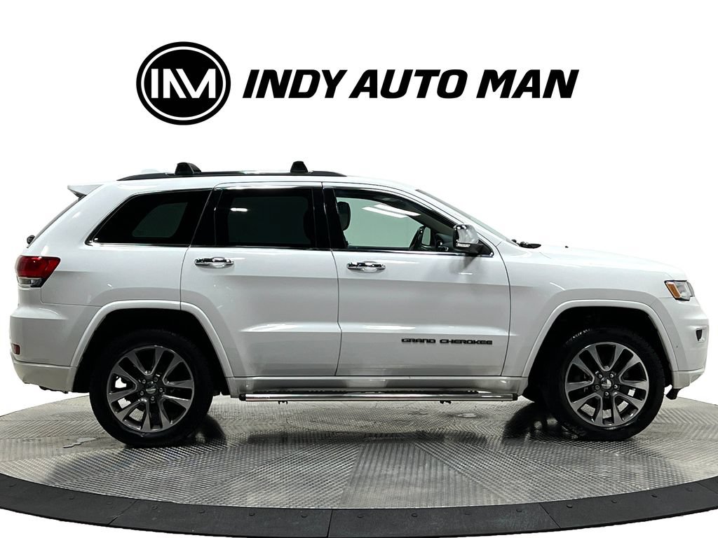 Used 2018 Jeep Grand Cherokee Overland AWD/4WD image 3