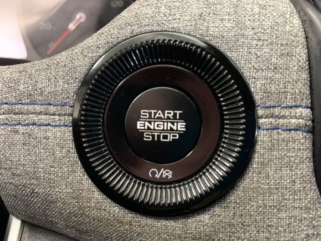 Used 2024 Jeep Compass Latitude image 14