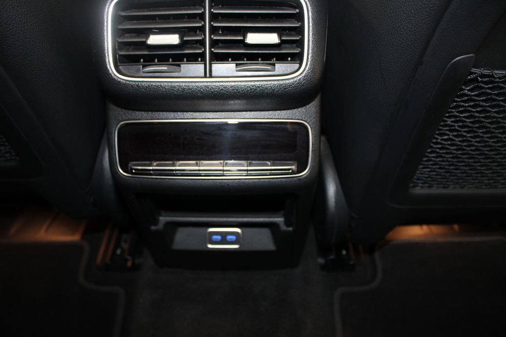 Used 2024 Mercedes-Benz GLS 450 4MATIC image 30