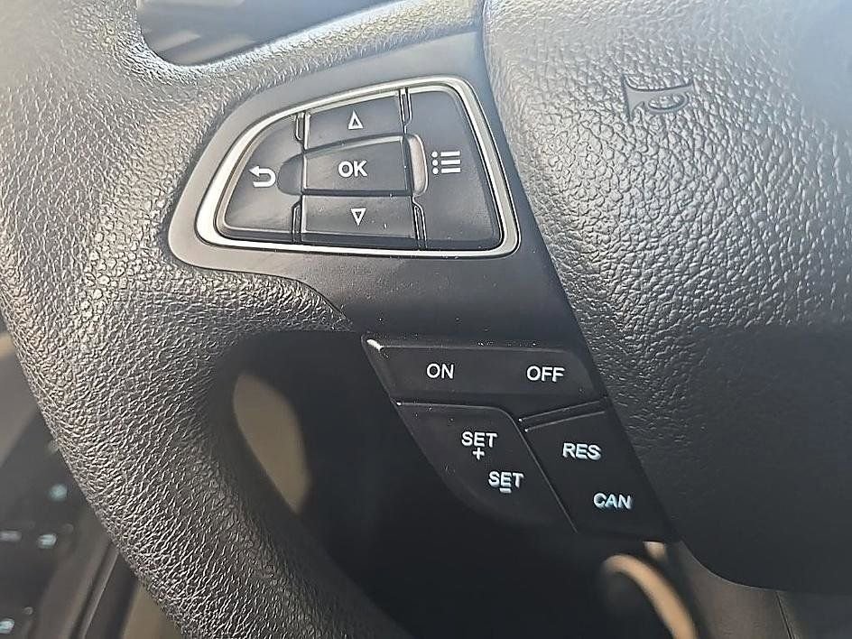 Used 2022 Ford EcoSport S image 17