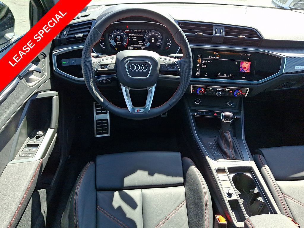 Certified 2025 Audi Q3 2.0T Premium Plus w/ Premium Plus Package image 4