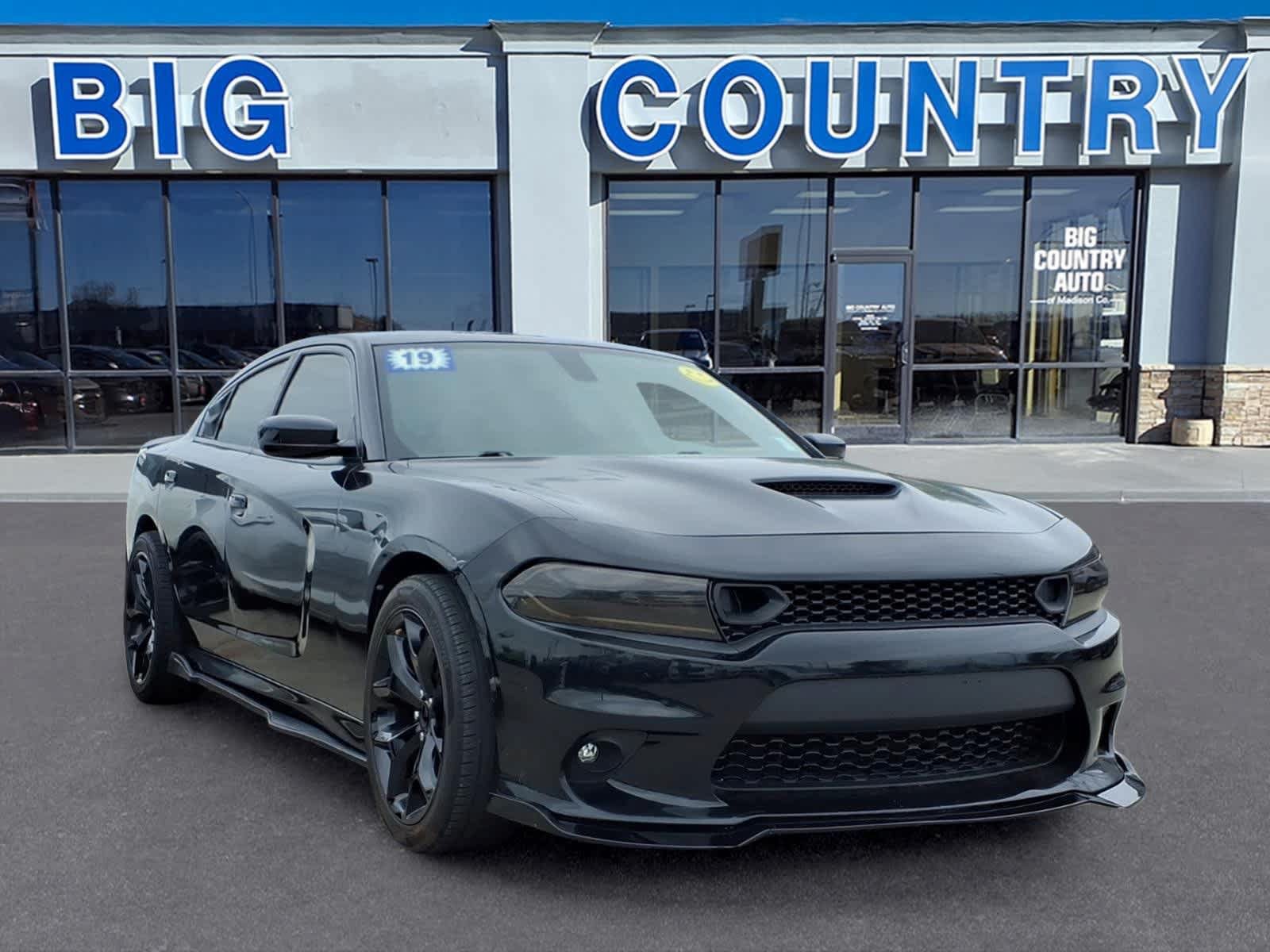 Used 2019 Dodge Charger GT RWD image 3