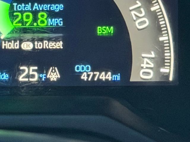 Certified 2024 Toyota RAV4 LE image 31