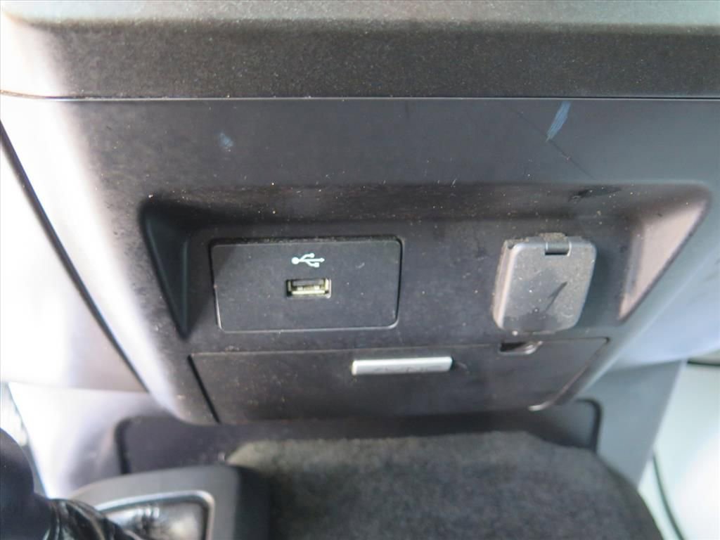 Used 2017 Ford F250 XLT AWD/4WD image 11