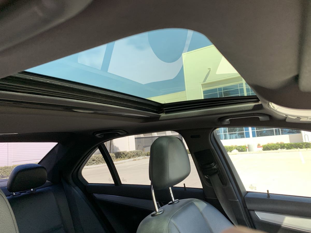 Used 2009 Mercedes-Benz C 300 Sport image 28