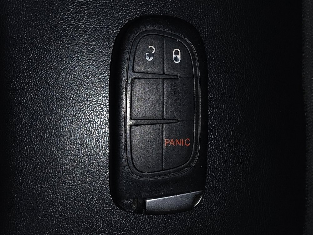 Used 2019 Jeep Cherokee Latitude Plus image 32