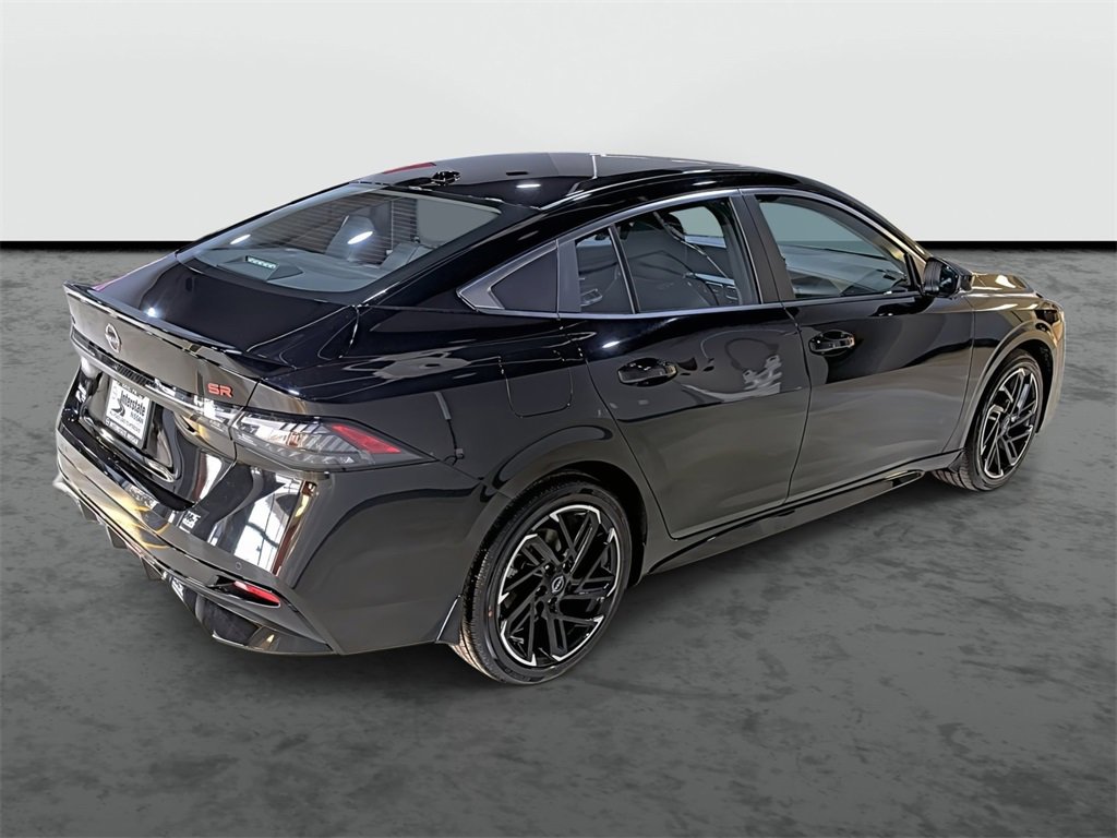 New 2026 Nissan Sentra SR w/ SR Premium Package FWD image 4