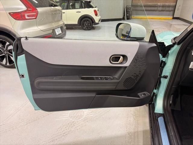 New 2026 MINI Cooper S image 10