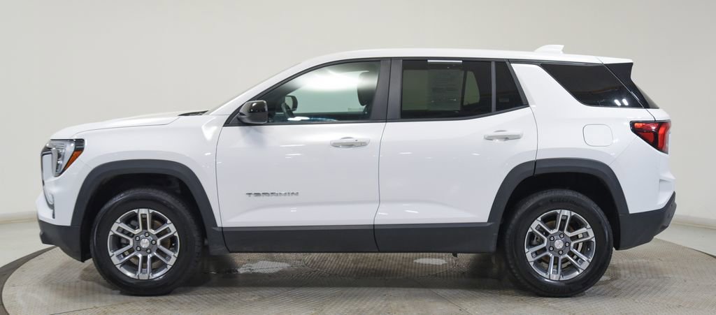 Used 2025 GMC Terrain Elevation AWD/4WD image 11