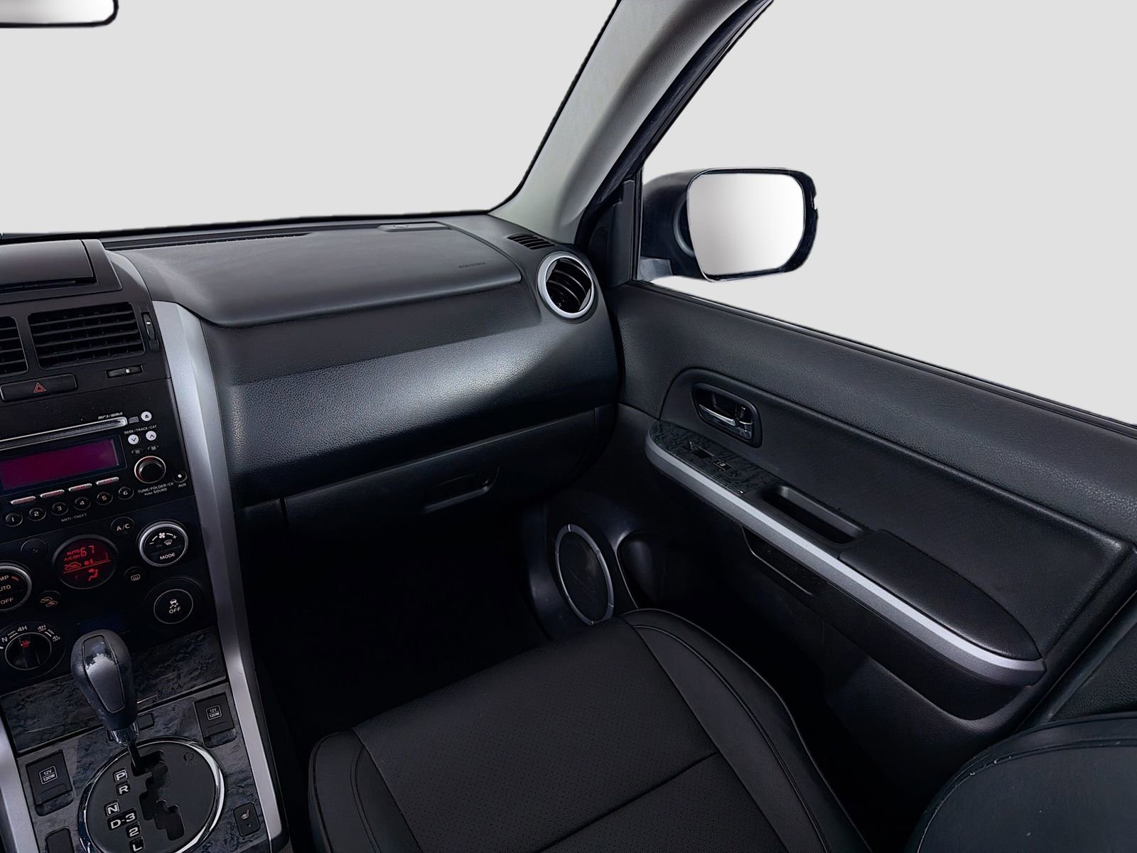 Used 2012 Suzuki Grand Vitara Limited image 25