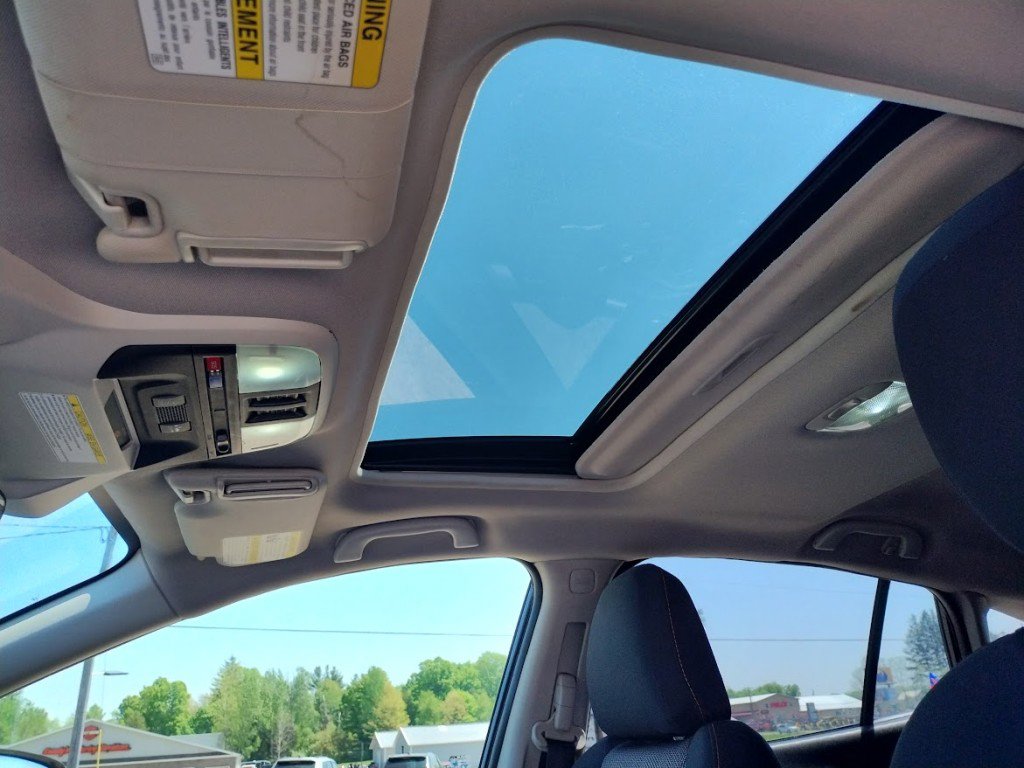 Used 2018 Subaru Crosstrek 2.0i Premium image 10