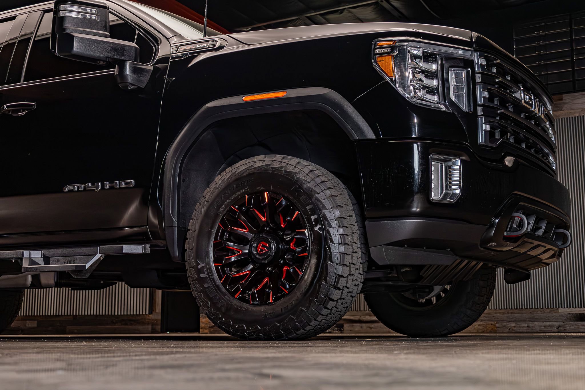 Used 2022 GMC Sierra 2500 AT4 AWD/4WD image 11