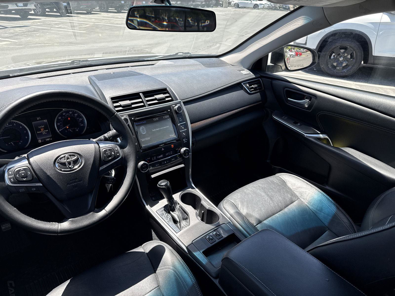 Used 2017 Toyota Camry XLE FWD image 18