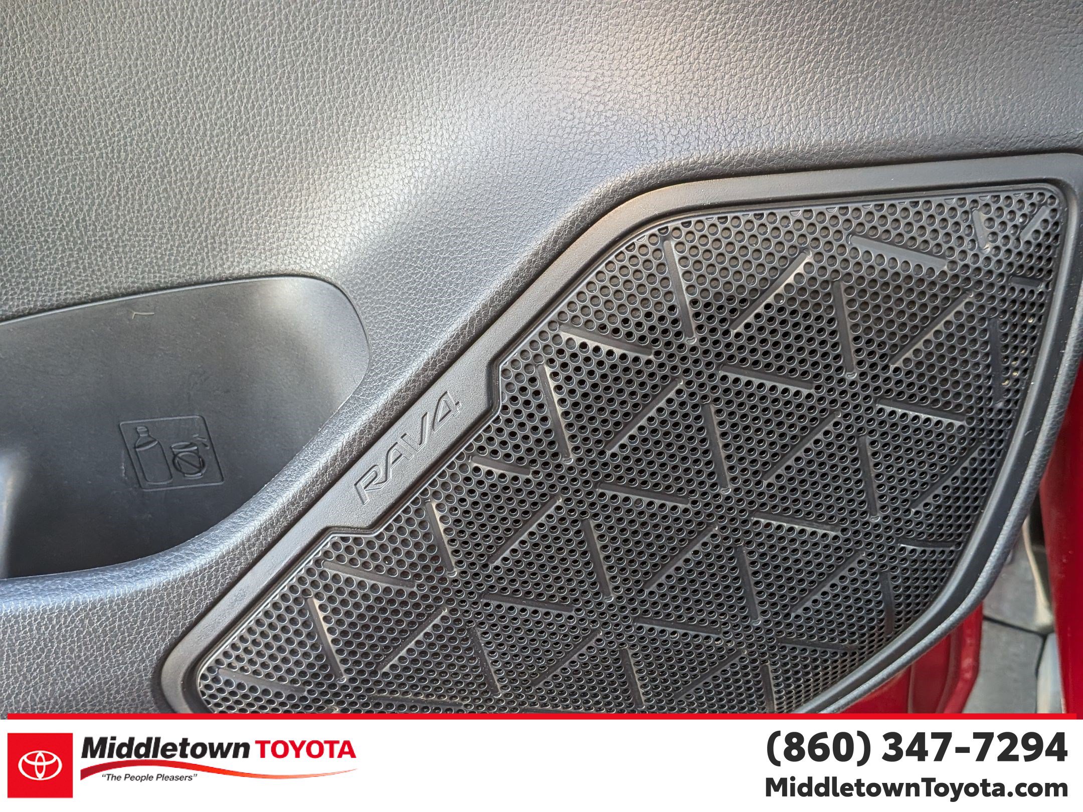 Certified 2025 Toyota RAV4 XLE AWD/4WD image 13