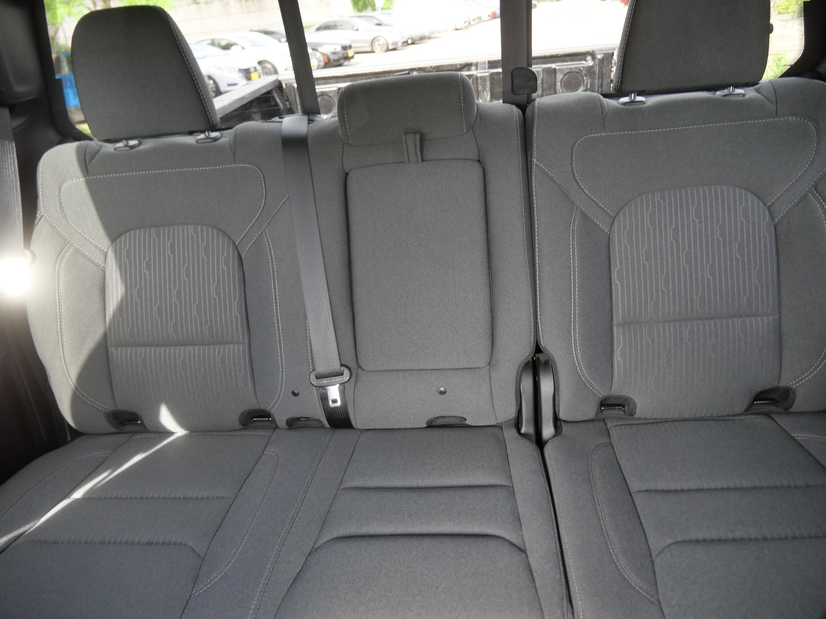 Used 2022 RAM 1500 Big Horn AWD/4WD image 13