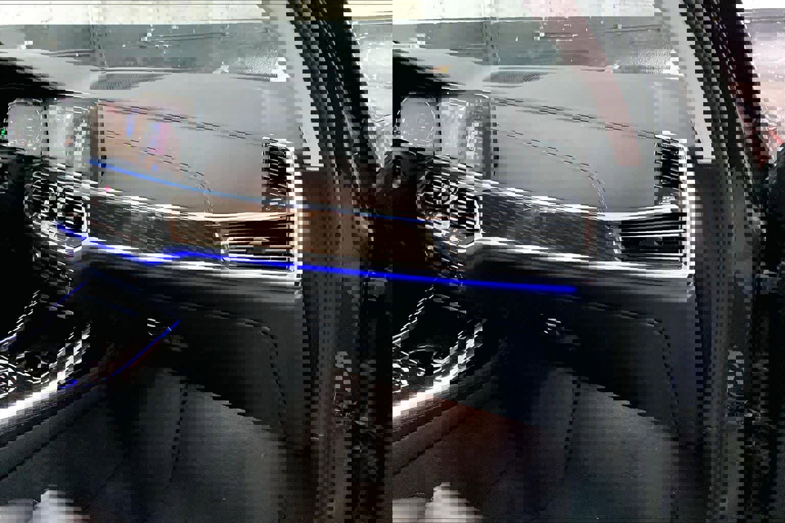 Used 2020 BMW X7 xDrive40i w/ Premium Package image 18