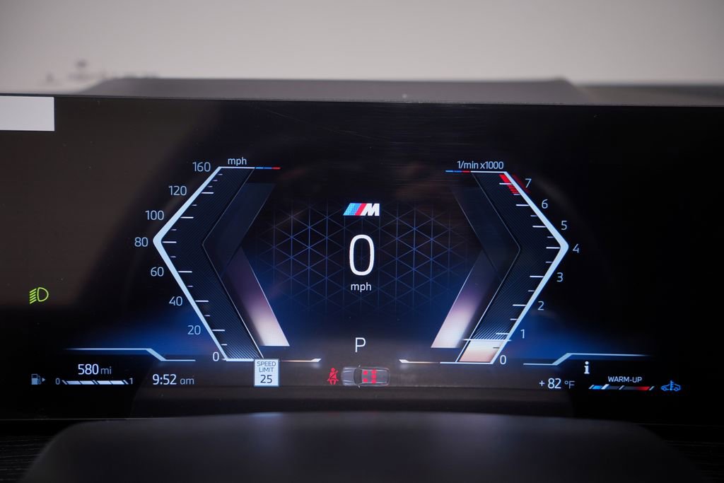 Used 2026 BMW X5 xDrive40i w/ M Sport Package image 22