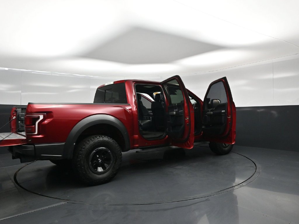 Certified 2017 Ford F150 Raptor w/ Equipment Group 802A Luxury AWD/4WD image 6