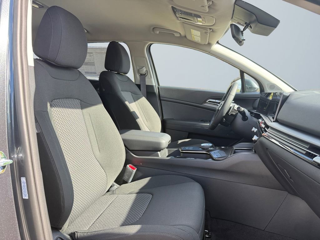 New 2026 Kia Sportage LX image 15