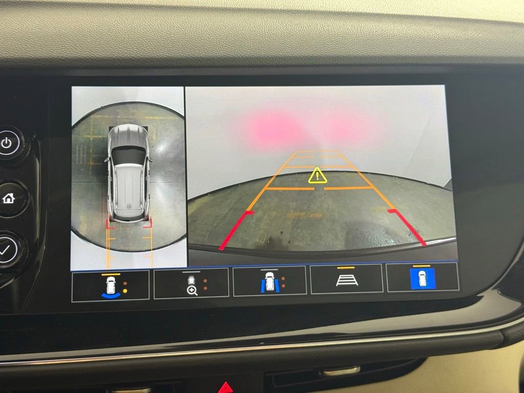 Used 2023 Buick Envision Avenir image 46
