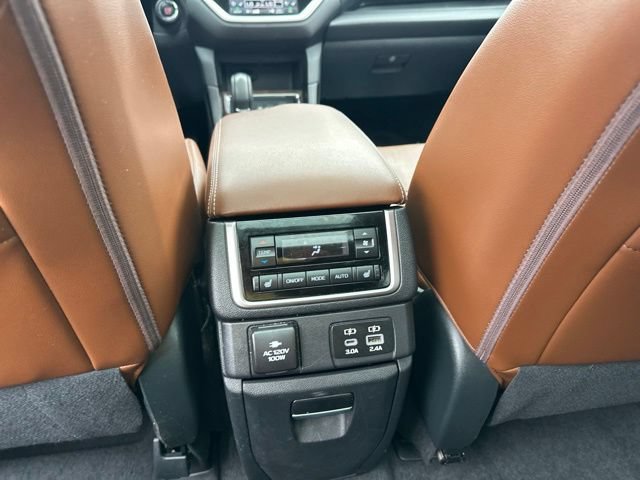 Used 2023 Subaru Ascent Touring AWD/4WD image 21