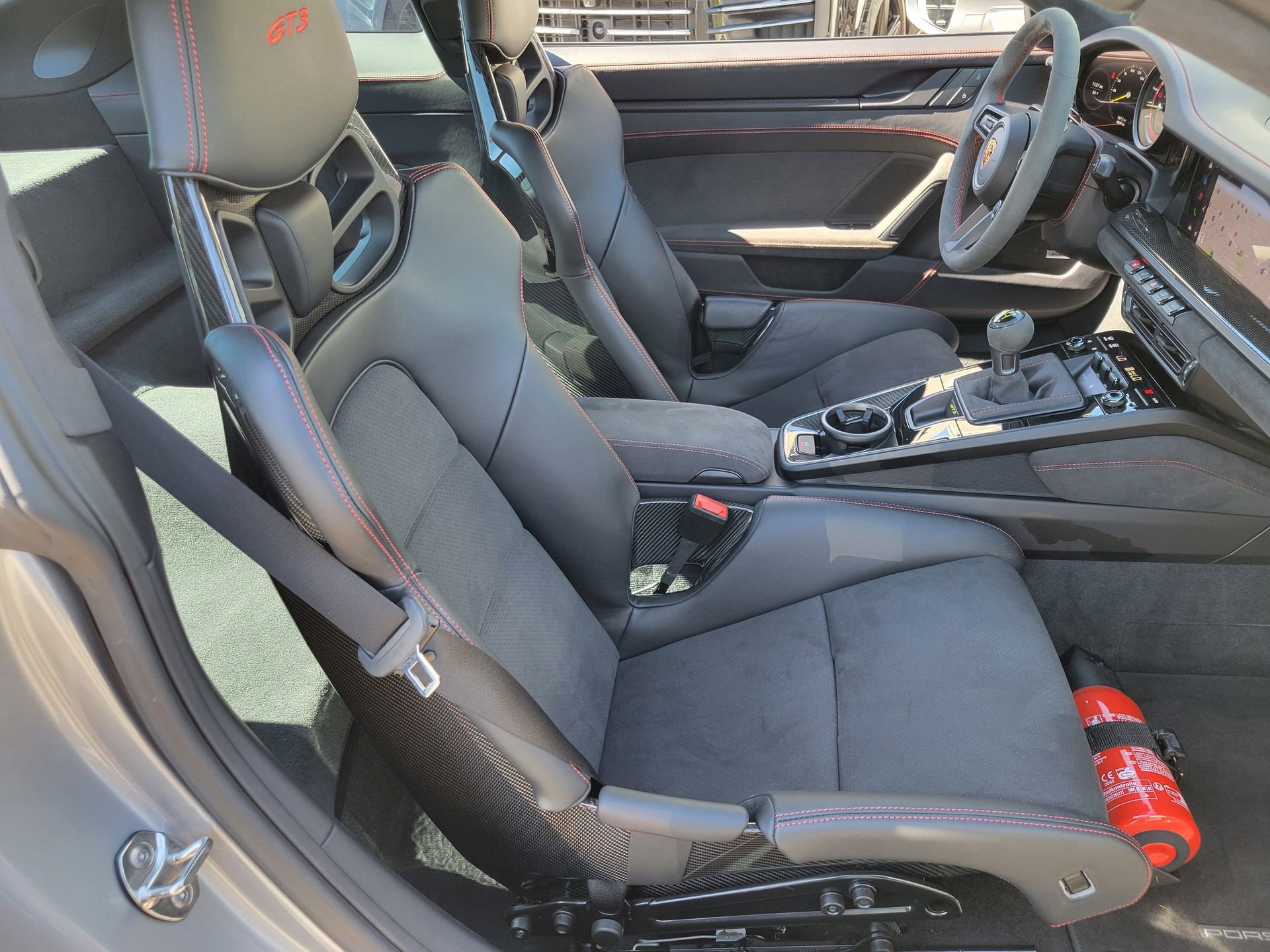 Certified 2024 Porsche 911 GT3 RWD image 30