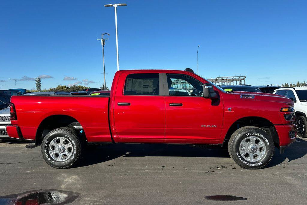New 2026 RAM 2500 Big Horn AWD/4WD image 3