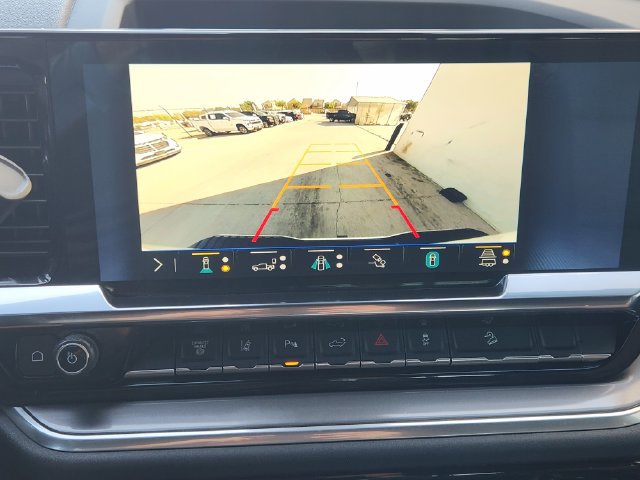 Used 2025 Chevrolet Silverado 2500 High Country w/ Technology Package AWD/4WD image 6