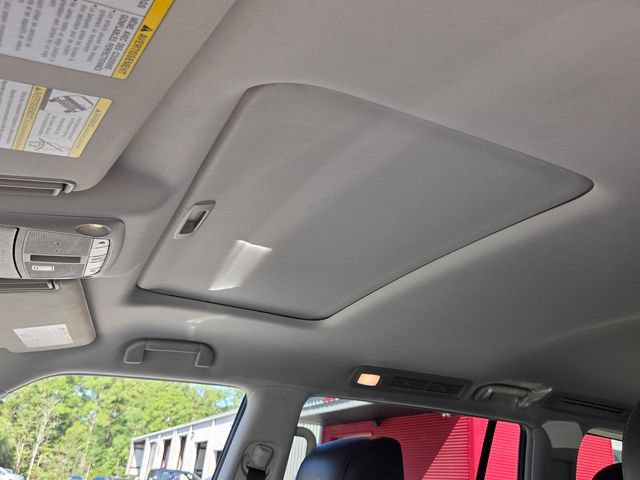 Used 2020 Nissan Armada Platinum w/ Captain's Chairs Package RWD image 20