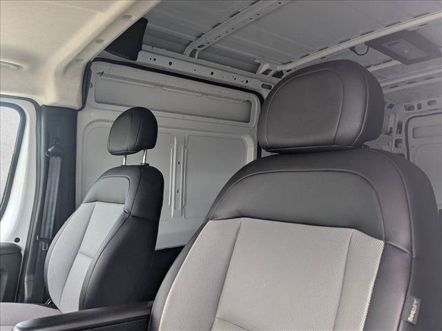 Used 2026 RAM ProMaster 2500 w/ Convenience Group FWD image 14