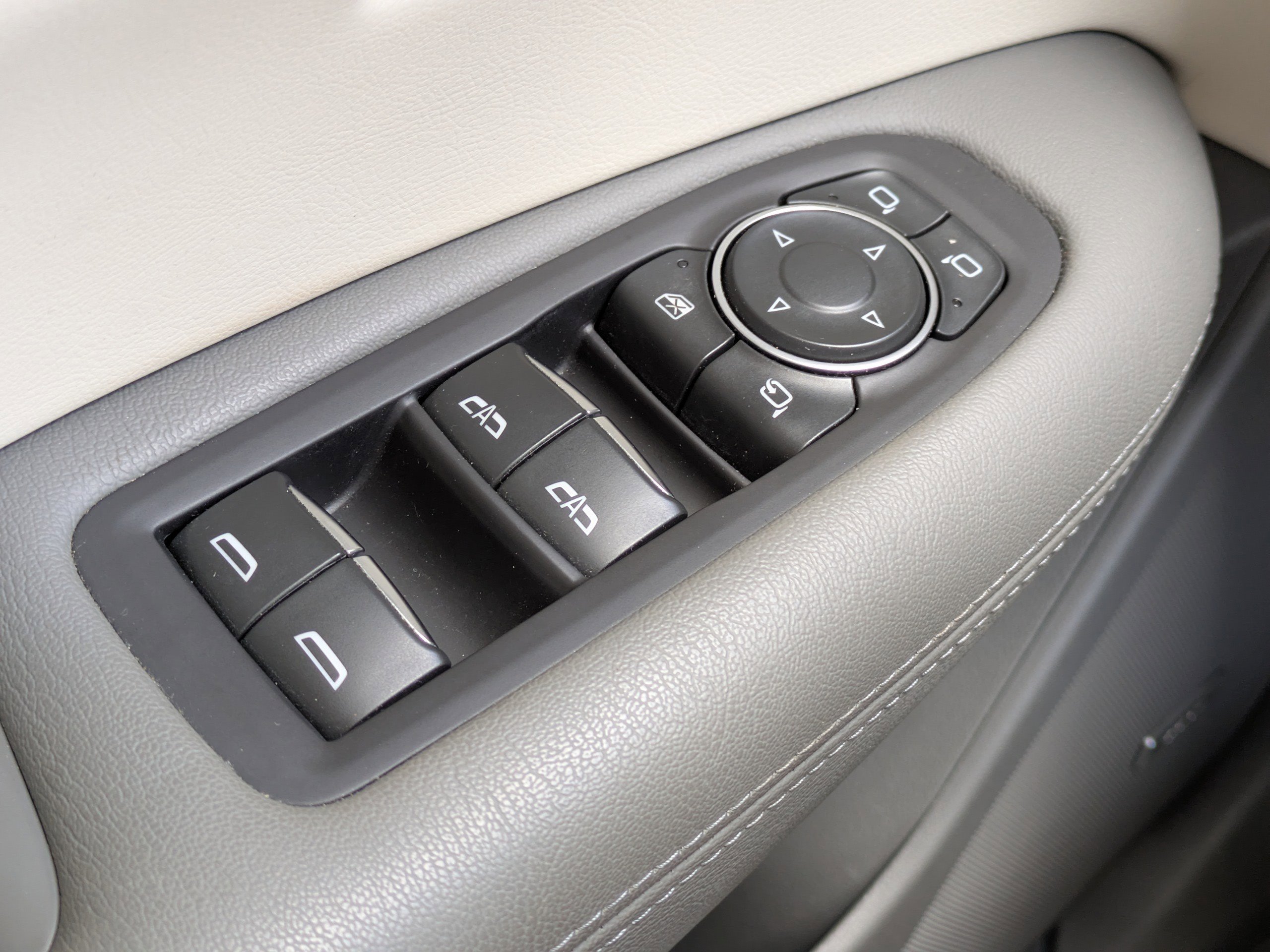 Used 2021 Cadillac XT5 Premium Luxury image 19