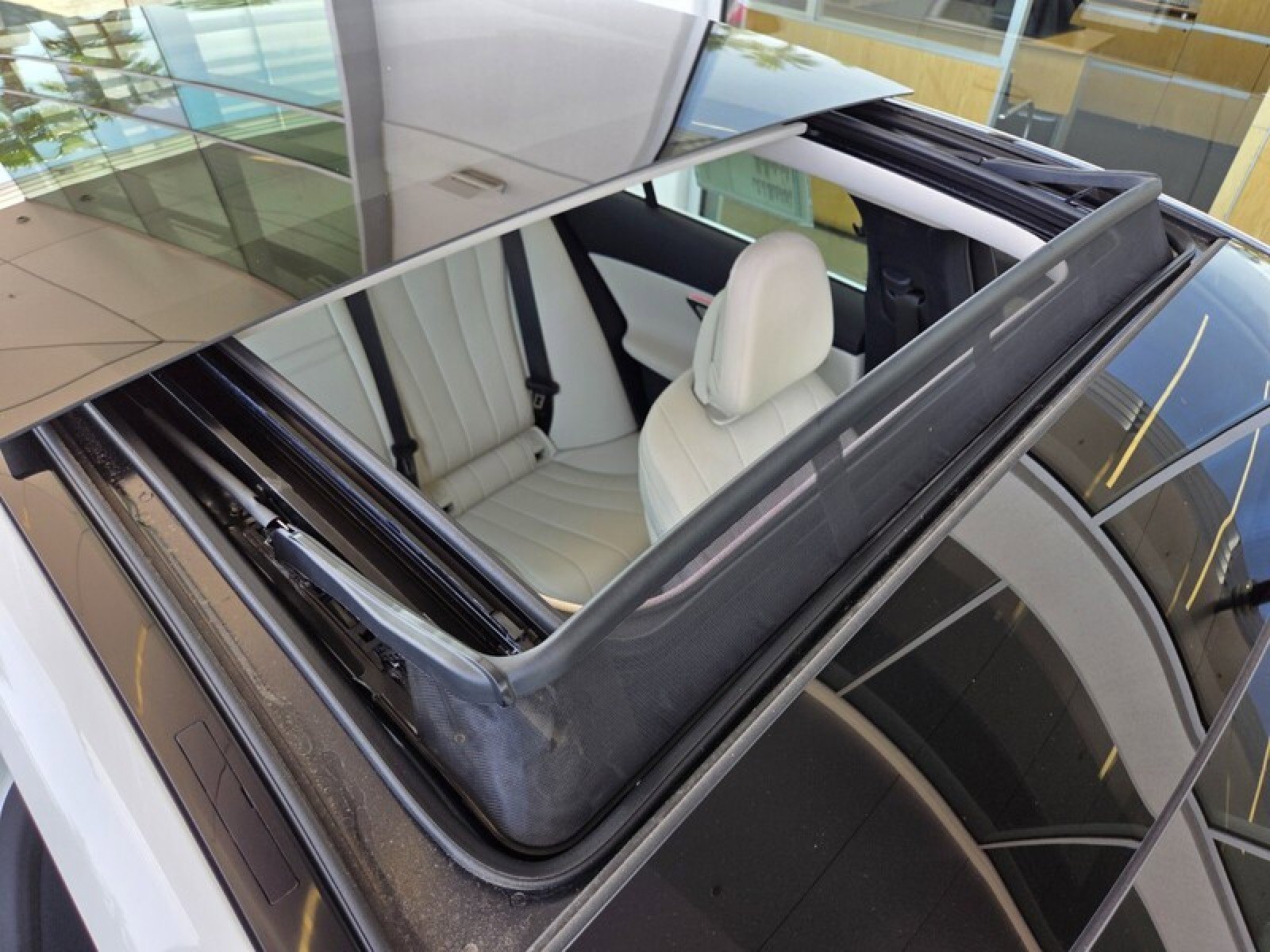 Certified 2026 Mercedes-Benz E 350 Sedan image 21
