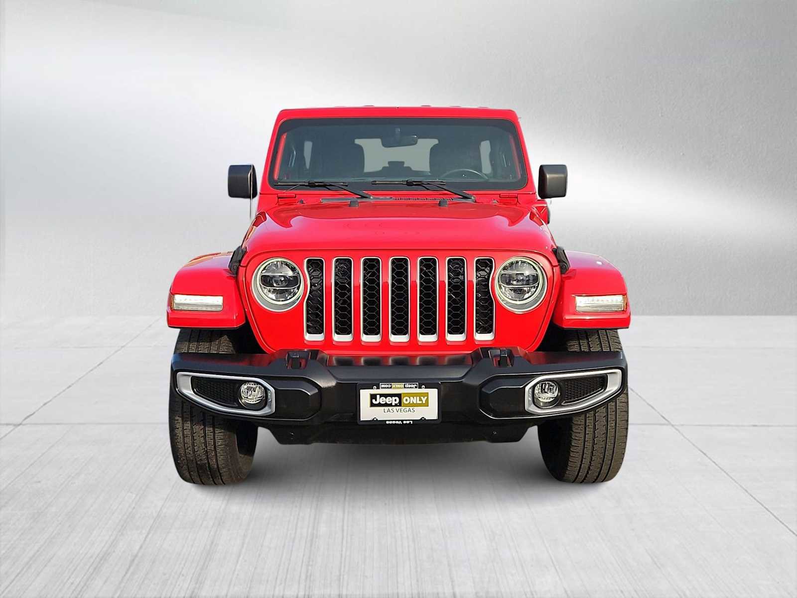 Used 2021 Jeep Wrangler Unlimited Sahara w/ Cold Weather Group image 3
