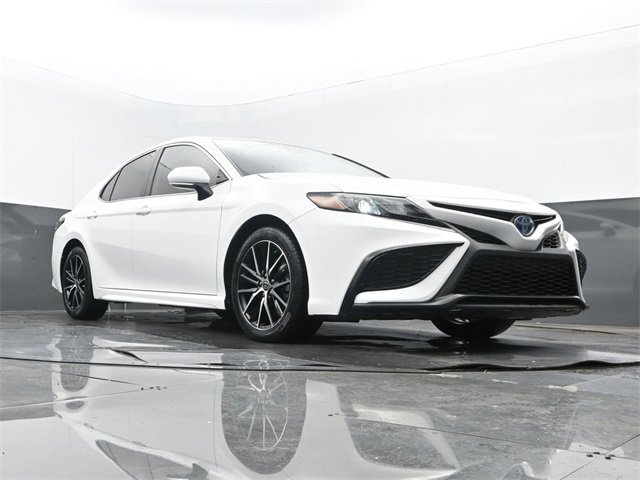 Used 2024 Toyota Camry SE image 23