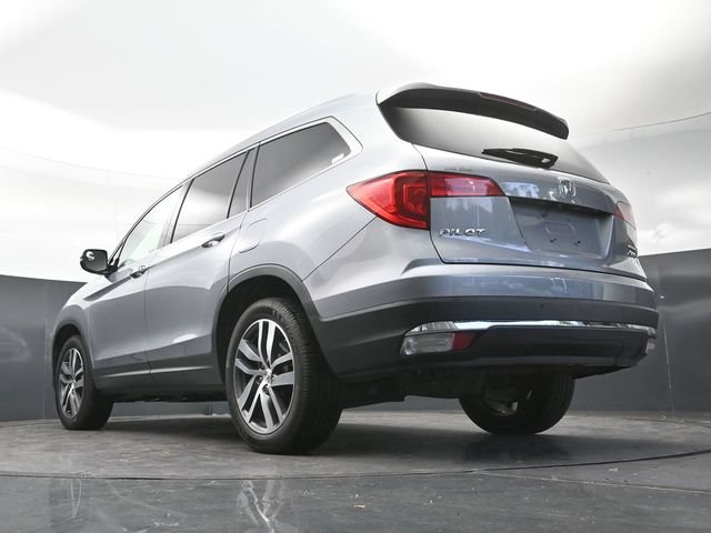 Used 2018 Honda Pilot Touring image 34