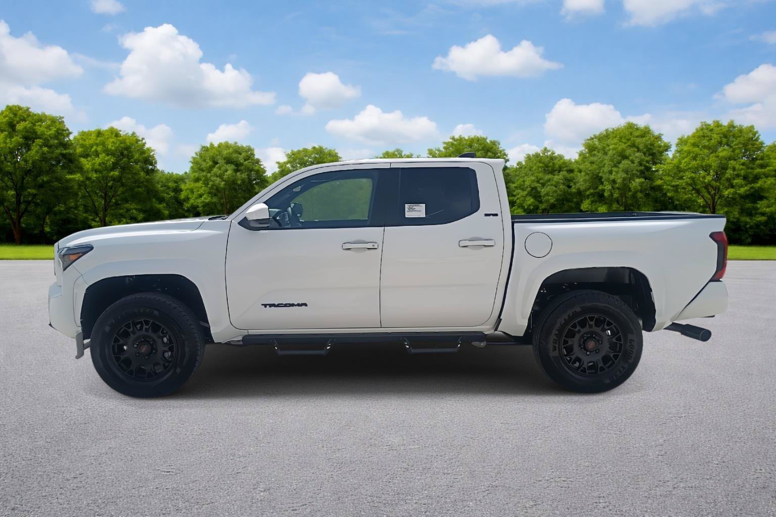 New 2026 Toyota Tacoma SR5 AWD/4WD image 4