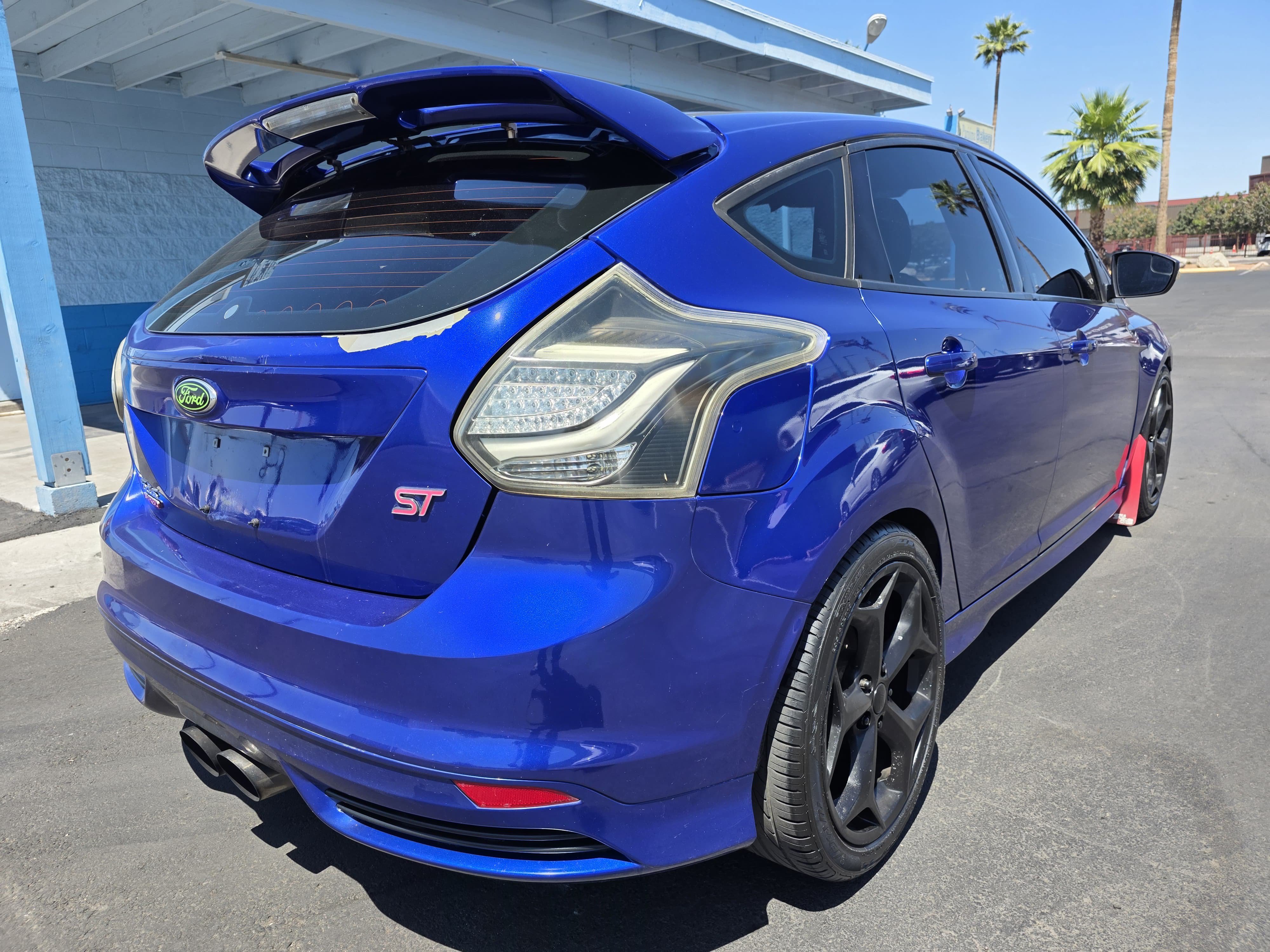 Used 2014 Ford Focus ST FWD image 3