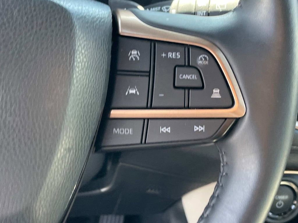 Used 2024 Toyota Grand Highlander AWD Hybrid image 12