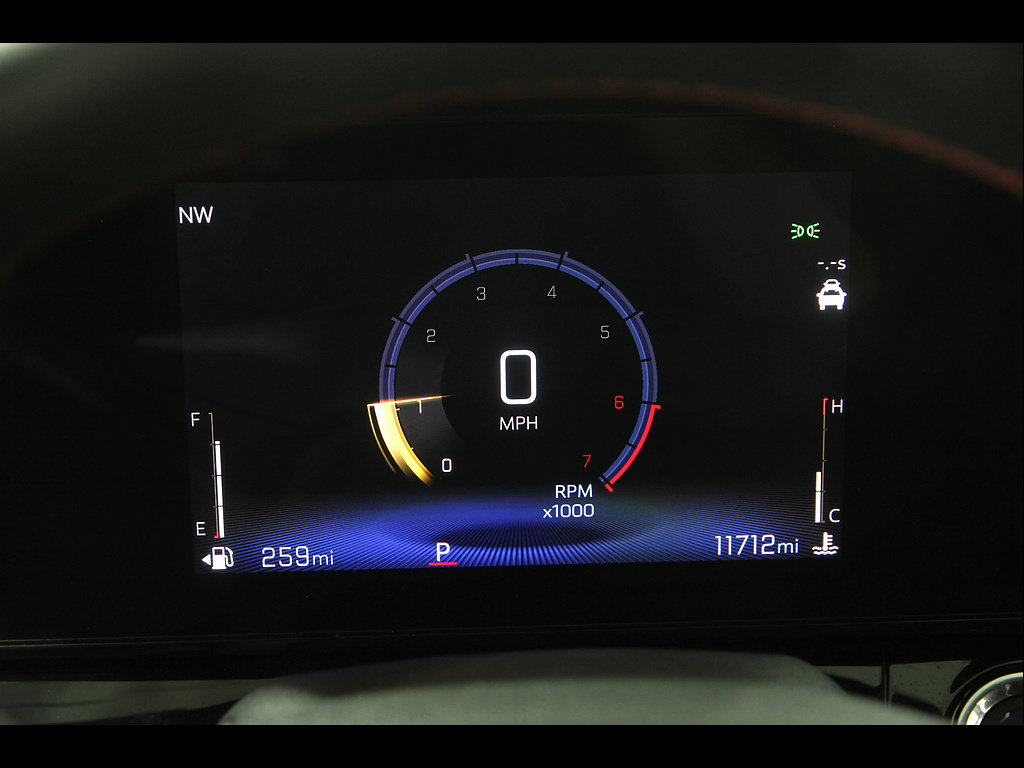 Certified 2025 Chevrolet Trax RS w/ Driver Confidence Package FWD image 8