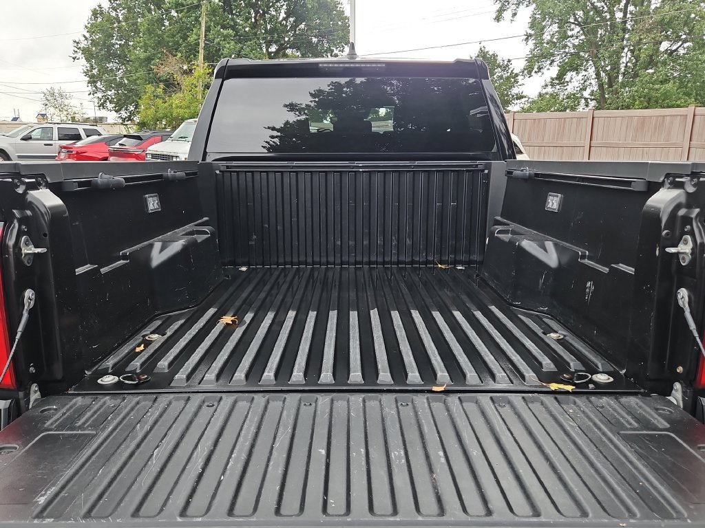 Used 2024 Toyota Tacoma TRD Off-Road AWD/4WD image 9