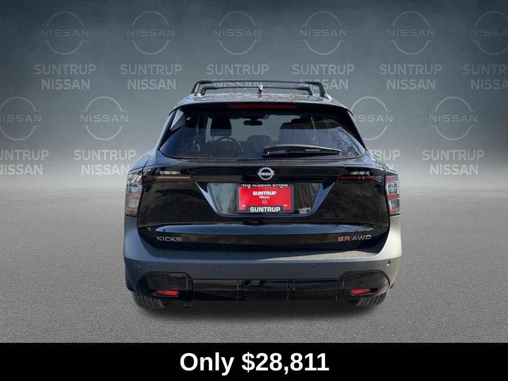 Used 2026 Nissan Kicks SR w/ Cold Weather Package AWD/4WD image 4
