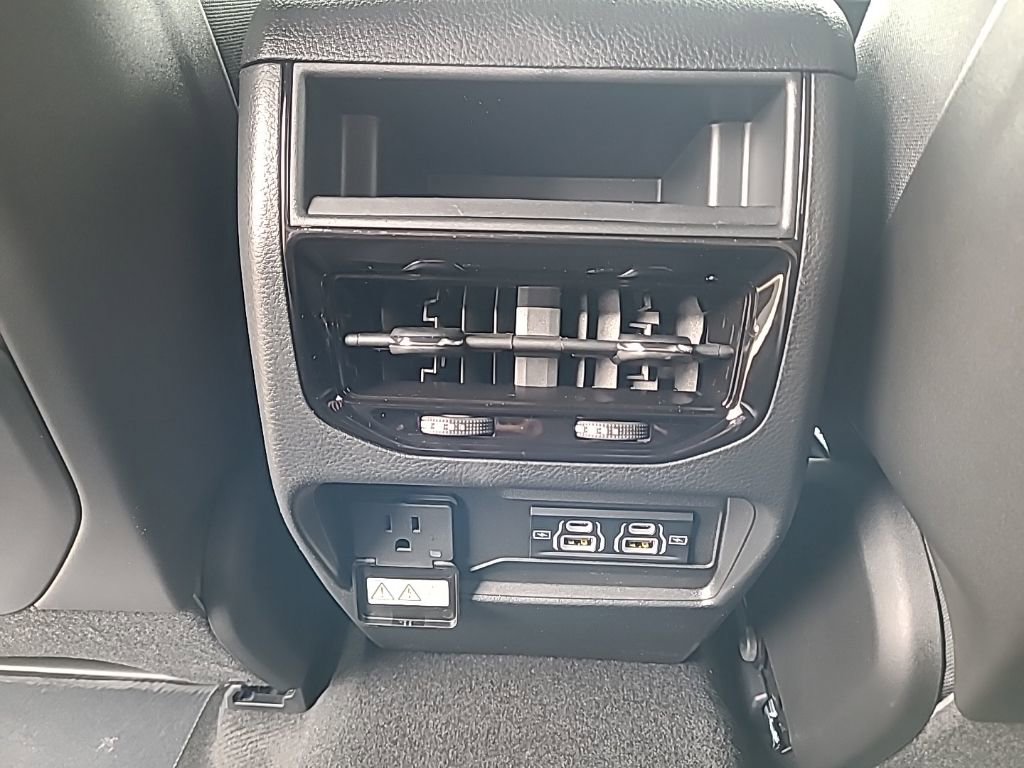 New 2025 Jeep Grand Cherokee 4WD image 26